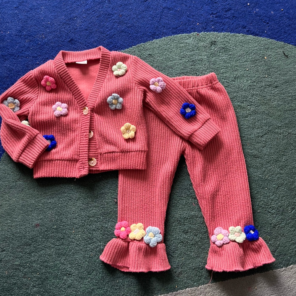 SHEIN Coral Pink Knit Floral Appliqué Kids Matching Set